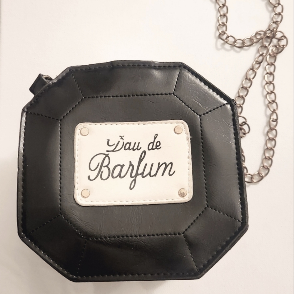 QZUnique Women's PU LeatherHandbag Perfume Shaped CrossbodyBag Zipper Closure